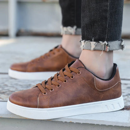 Iconic Leather Low Top Sneaker