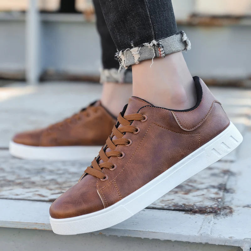 Iconic Leather Low Top Sneaker