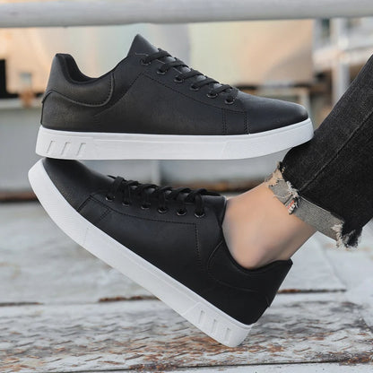 Iconic Leather Low Top Sneaker